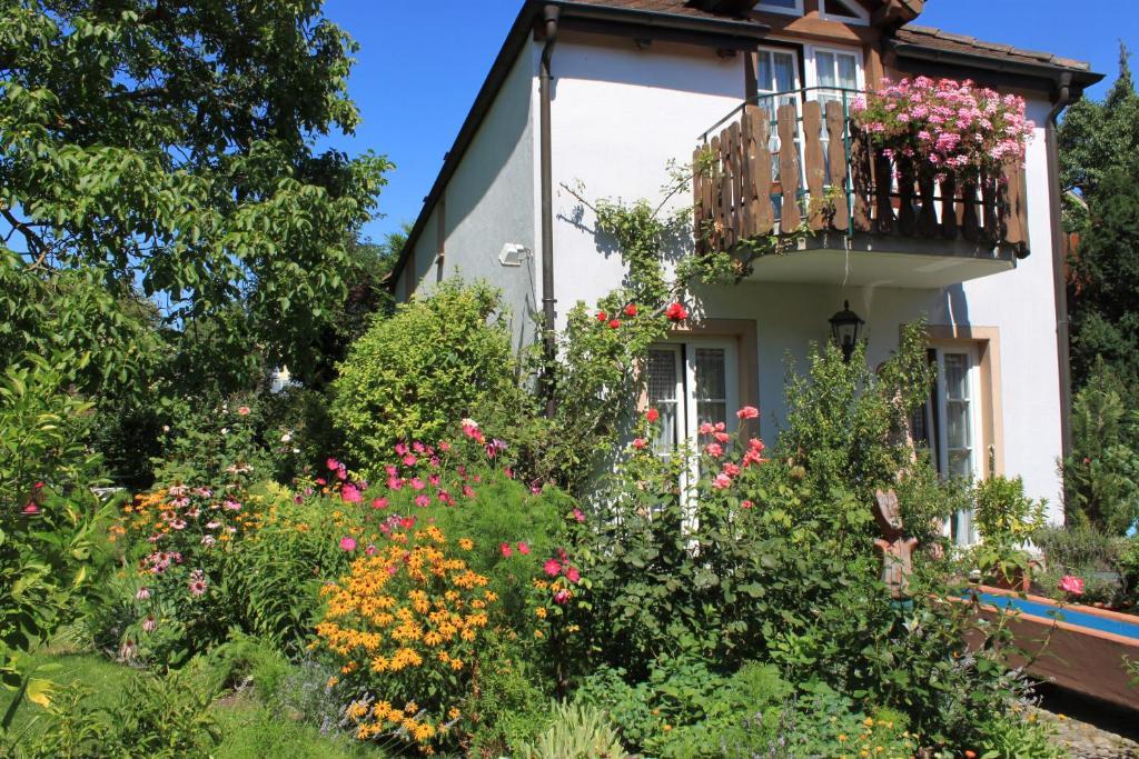 Hotel Zur Krone Auggen Exteriör bild